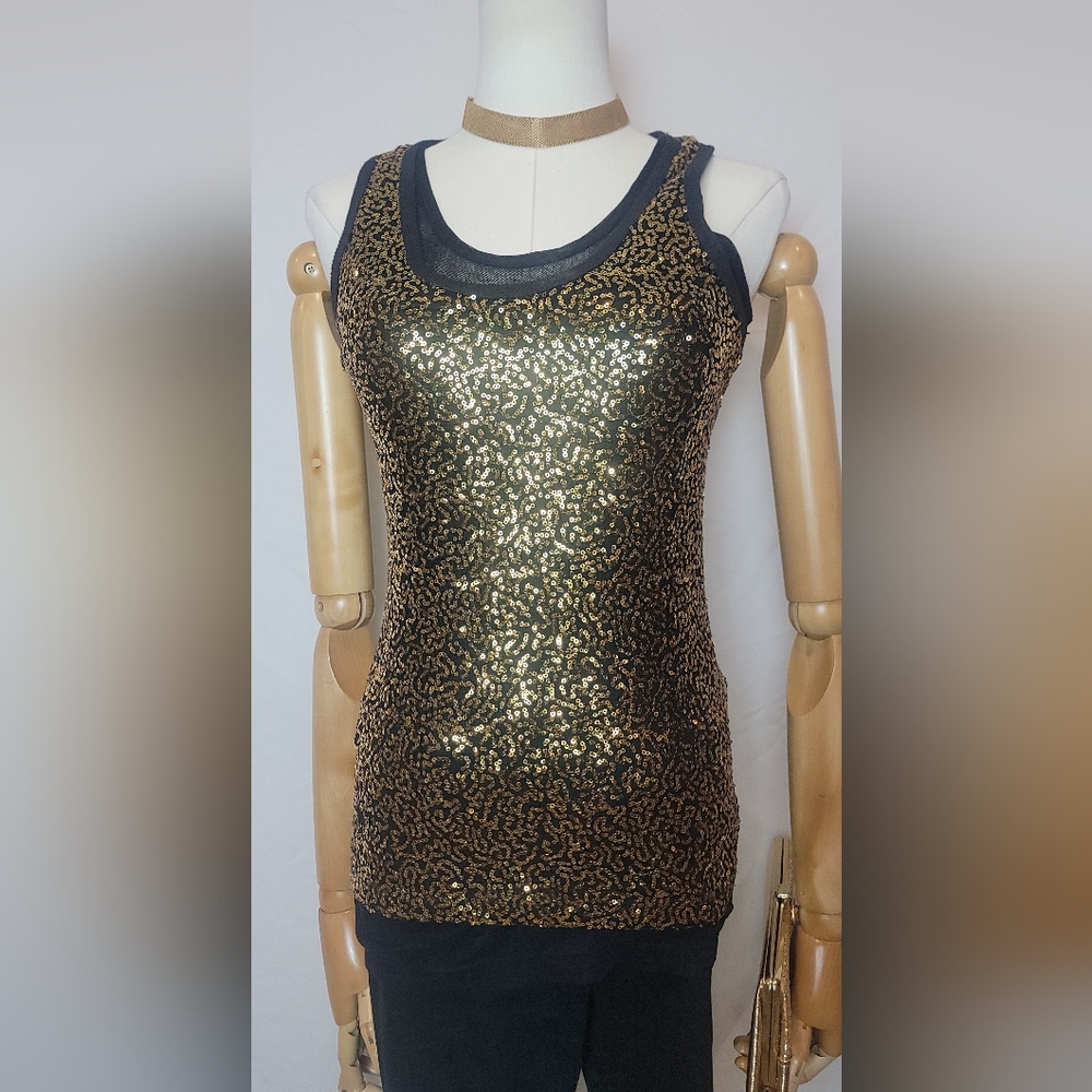 💥Sale💥Robert Rodriguez Black Layered Sequin Tank Top, Size Small